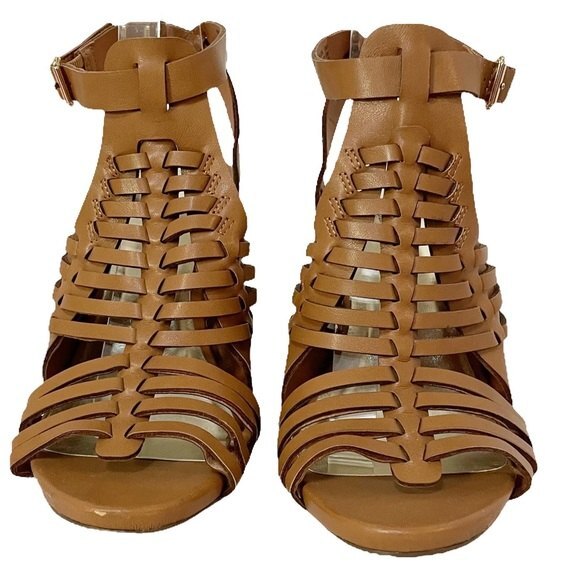 Big Buddha Strappy Block Heel Gladiator Sandal Camel Tan Faux Leather Size 8.5 - Picture 11 of 12